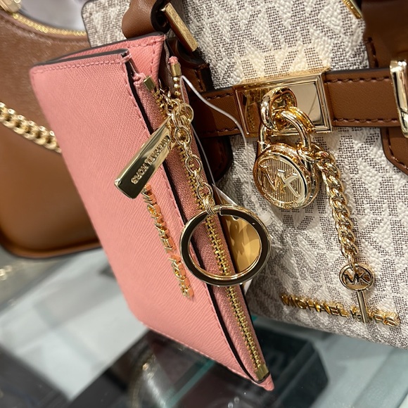 MICHAEL KORS SMALL TOP ZIP COINPOUCH WITH ID CARD CASE WALLET 
PRIMROSE 
NWT - Picture 2 of 16